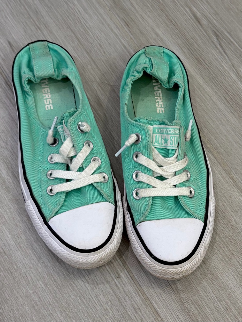 Converse All Star Women's Canvas Sneakers in Mint Green / Teal Size 7
